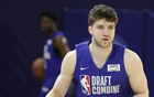 2026年NBA選秀第55順位：尼克-馬丁內(nèi)利